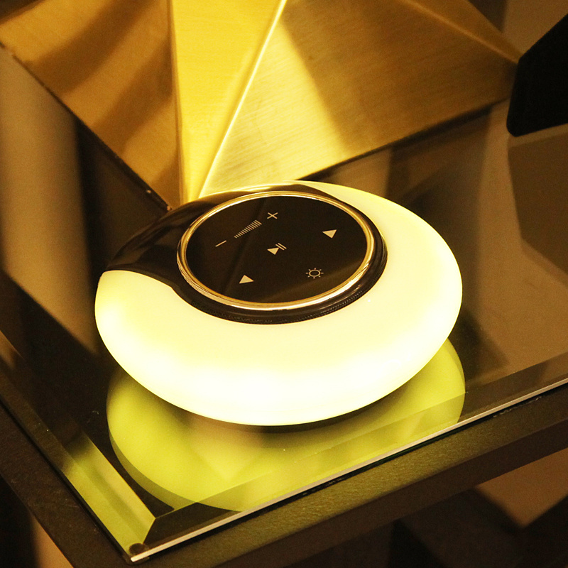 Creative Bluetooth Subwoofer Stereo Speaker LED Desk Lamp Stepless Dimming Folding Touch Atmosphere Night Light - Image 6